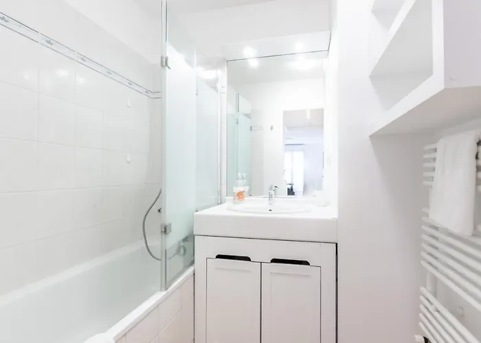 Apartament Le Sakura By Plaza Chessy (Seine-et-Marne)